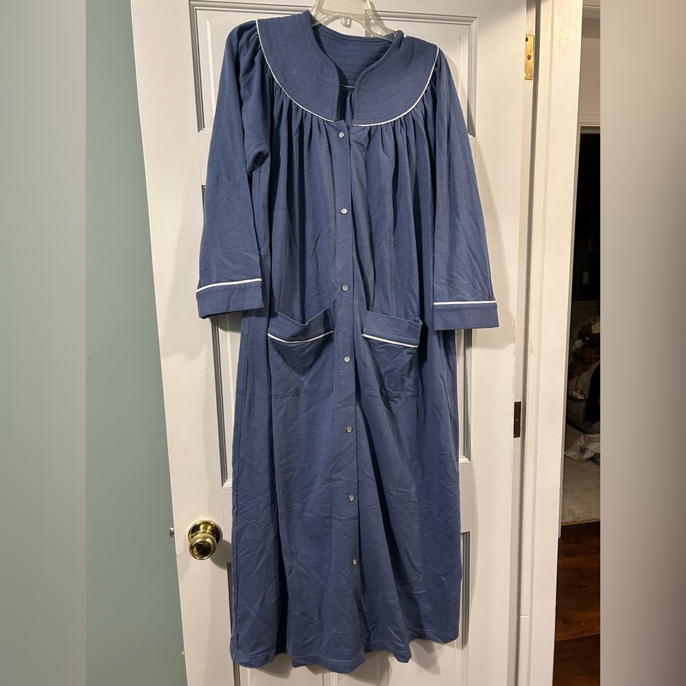women’s french terry house robe size small